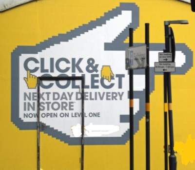 click and collect sign