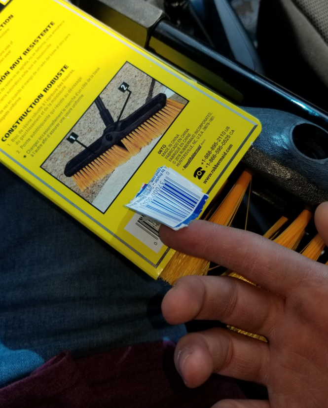 Shoplifting the banana trick